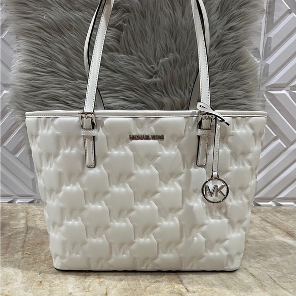 MICHAEL Michael Kors $378 JET SET MD OPTIC WHITE CARRYALL BAG HANDBAG PURSE. NWT - Picture 7 of 14